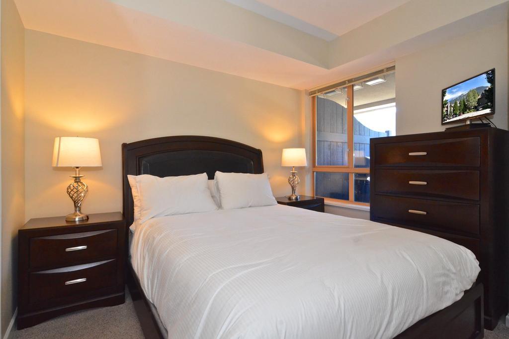 Whistler Blackcomb Vacation Rentals - Village North Exterior photo