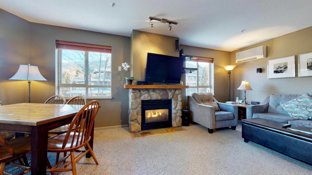 Whistler Blackcomb Vacation Rentals - Village North Exterior photo